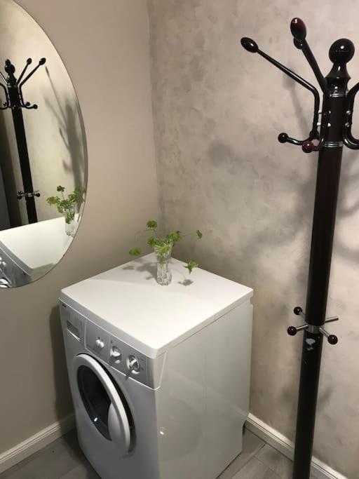 Warm Apartment In The Center Of Tirana City Ngoại thất bức ảnh
